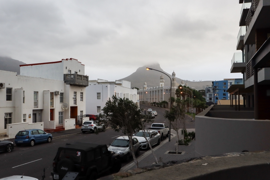 1 Bedroom Property for Sale in Zonnebloem Western Cape